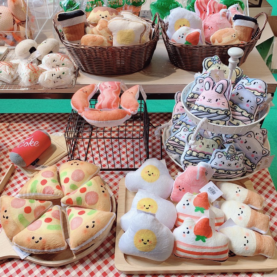 Glitter Pooch ของเล่นสุนัข หมา แมว แบบมีเสียง Flossy & Squeaky Dog & Cat Toy