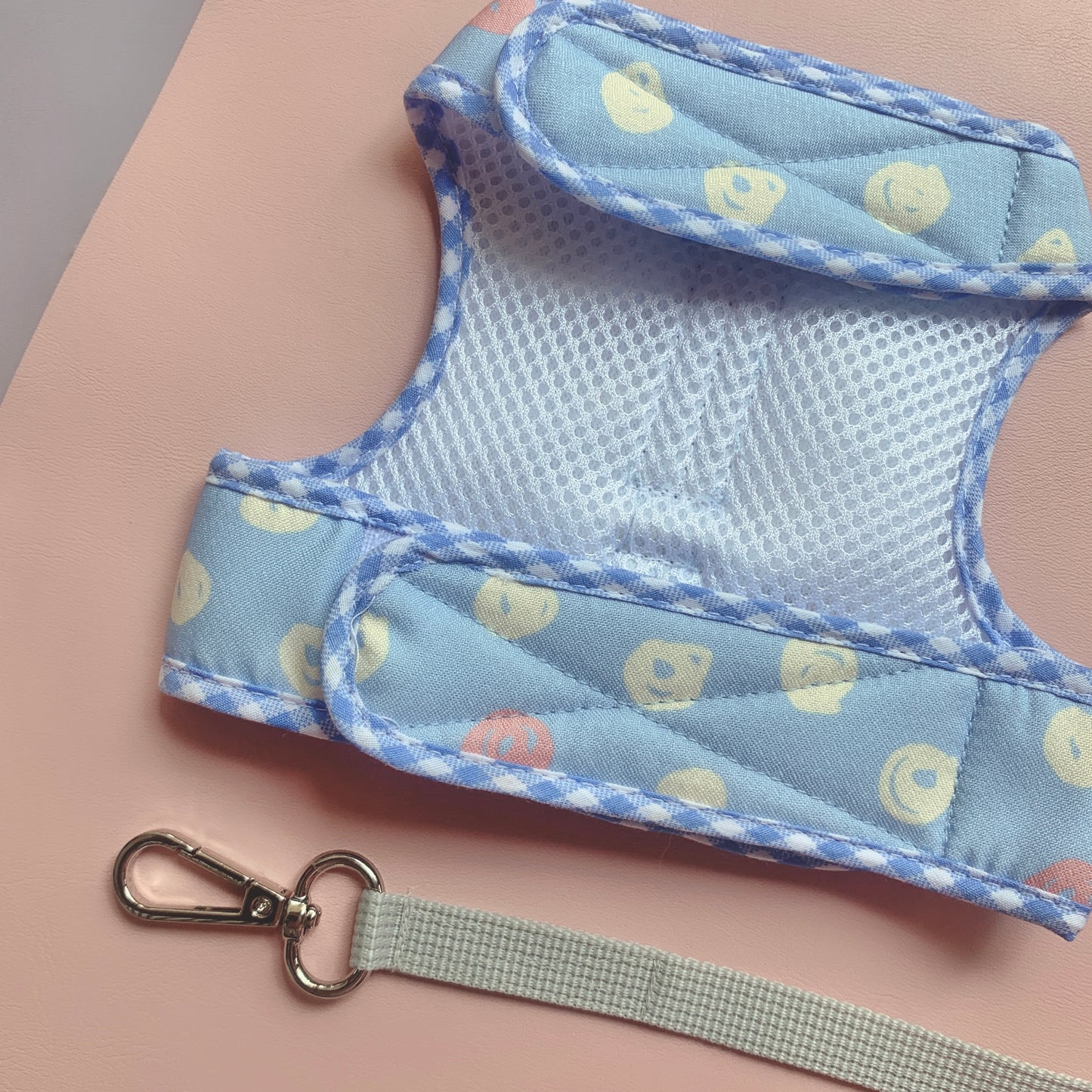 Waggles Wonder เสื้อผ้า ชุดรัดอก สายจูง สุนัข, หมา, แมว, สัตว์เลี้ยง ขนาดเล็ก - ขนาดกลาง พร้อม สายจูง