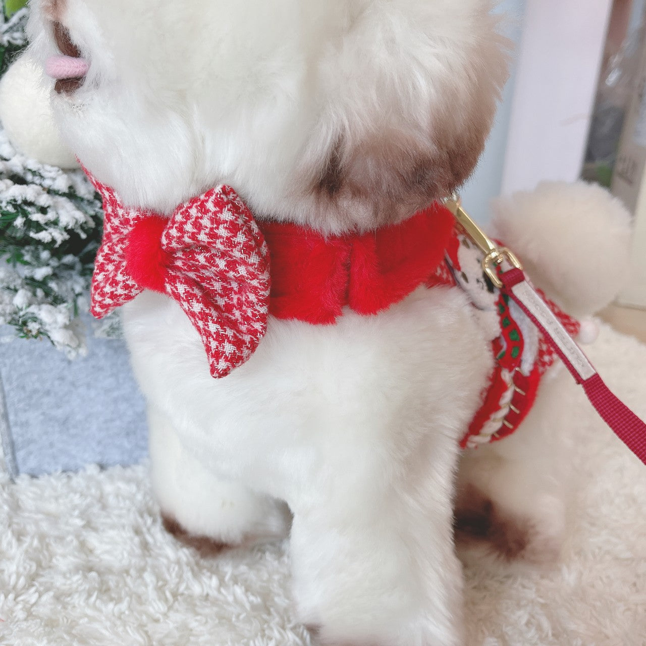 Glitter Pooch Harness ชุดรัดอก สายจูง เสื้อผ้า สุนัข, หมา, แมว, สัตว์เลี้ยง พร้อม สายจูง รุ่น White Polar X'mas Boy