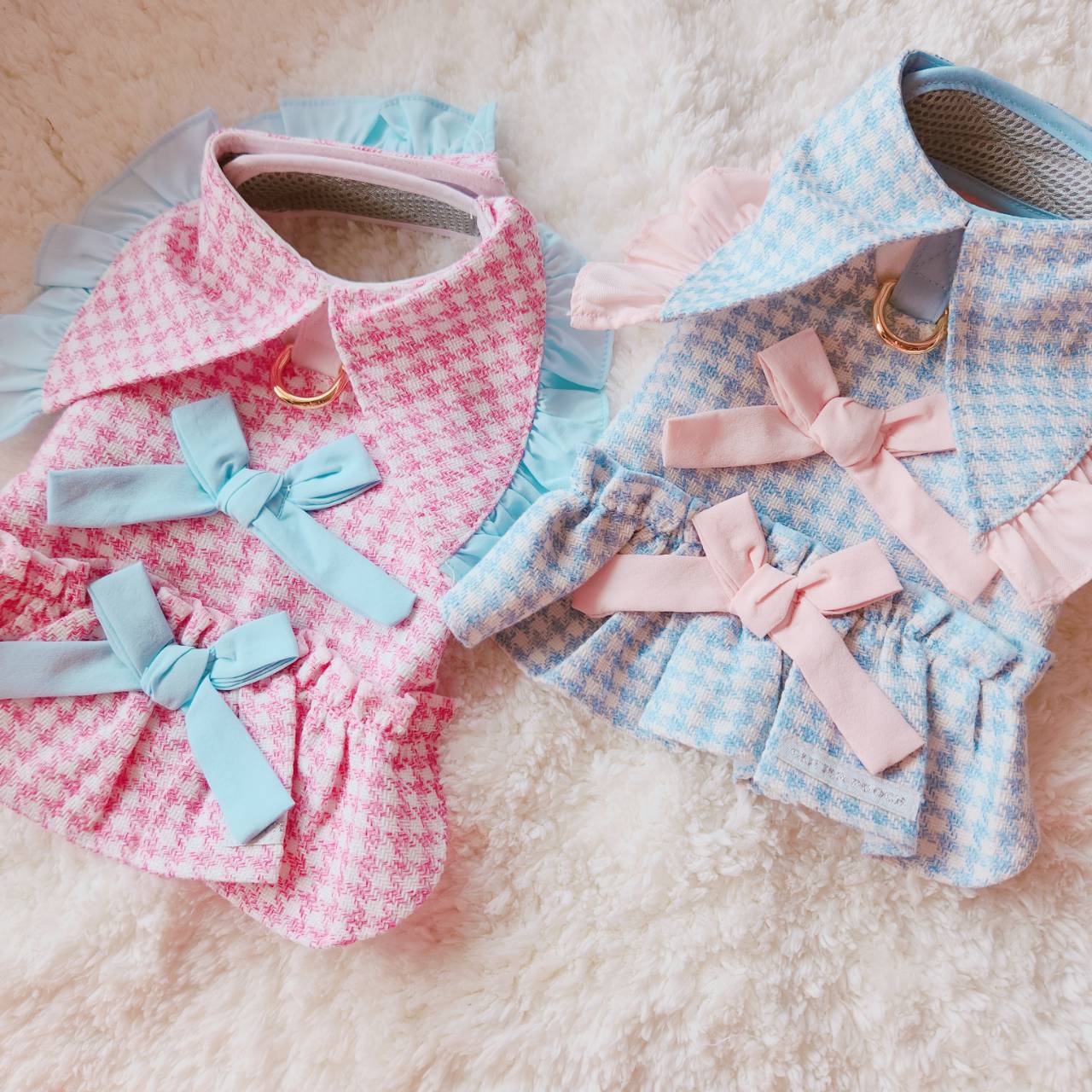 Glitter Pooch Harness ชุดรัดอก สายจูง เสื้อผ้า สุนัข, หมา, แมว, สัตว์เลี้ยง พร้อม สายจูง รุ่น Pearly Pinkophile