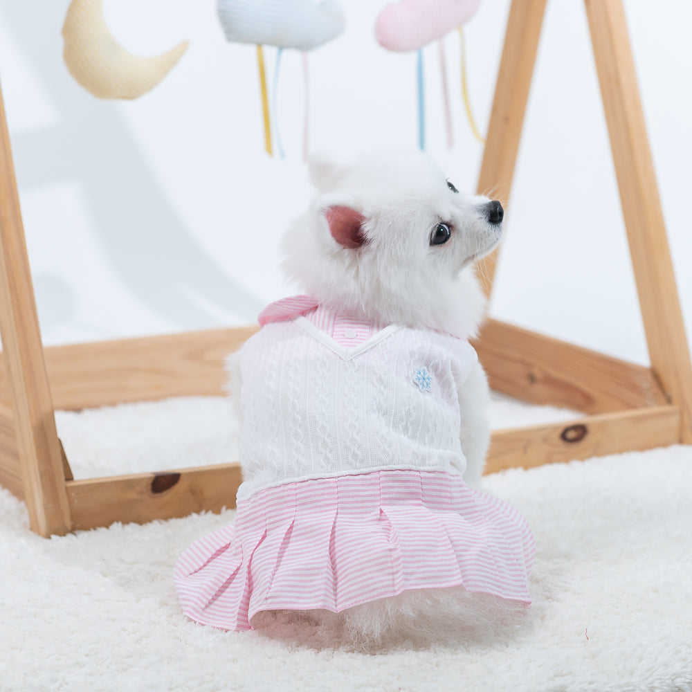 Animal-Go-Round เสื้อผ้าเครื่องแต่งกาย สัตว์เลี้ยง, หมา, แมว, สุนัข รุ่น Romilly Snowflake