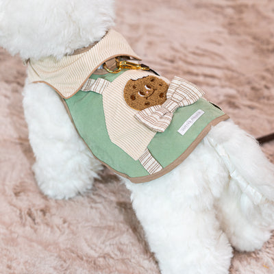 Glitter Pooch Harness ชุดรัดอก สายจูง เสื้อผ้า สุนัข, หมา, แมว, สัตว์เลี้ยง พร้อม สายจูง รุ่น Buttercup Crunchies