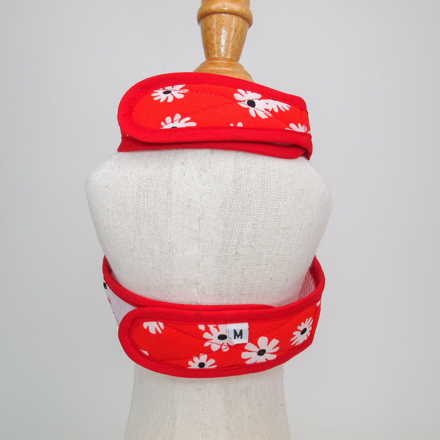 WG1077-Waggles เสื้อผ้า ชุดรัดอก สายจูง สุนัข, หมา, แมว, สัตว์เลี้ยง ขนาดเล็ก - ขนาดกลาง พร้อม สายจูง