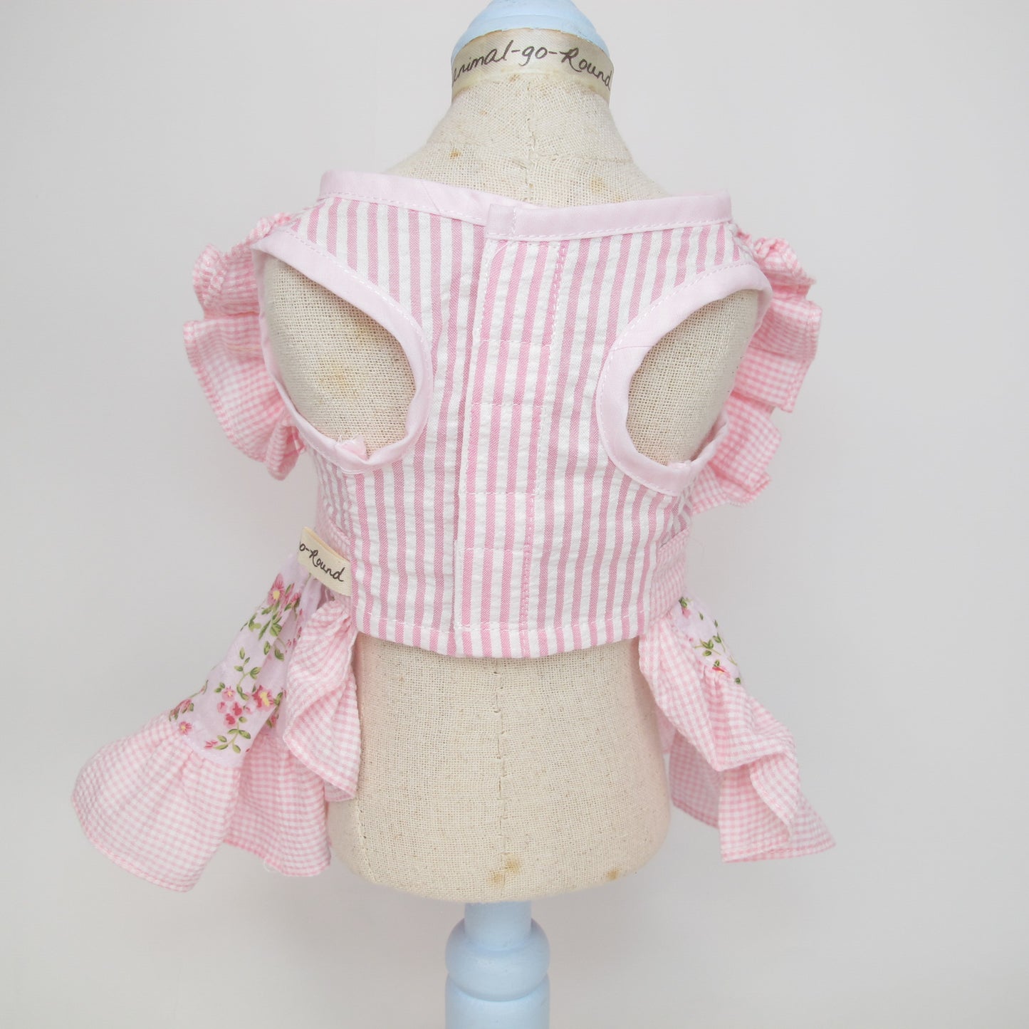 Animal-Go-Round เสื้อผ้าเครื่องแต่งกาย สัตว์เลี้ยง, หมา, แมว, สุนัข รุ่น Teddy Blossom