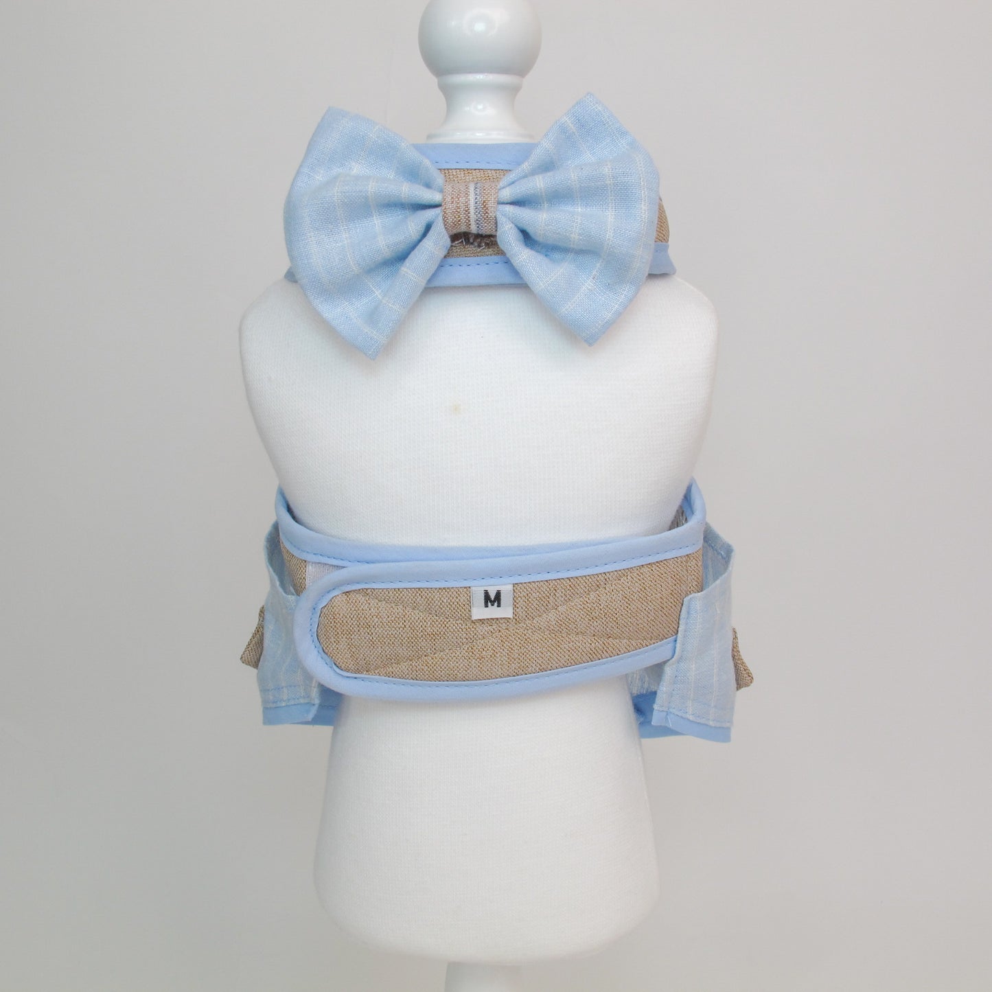 Glitter Pooch Harness ชุดรัดอก สายจูง เสื้อผ้า สุนัข, หมา, แมว, สัตว์เลี้ยง พร้อม สายจูง รุ่น Oxford Fog