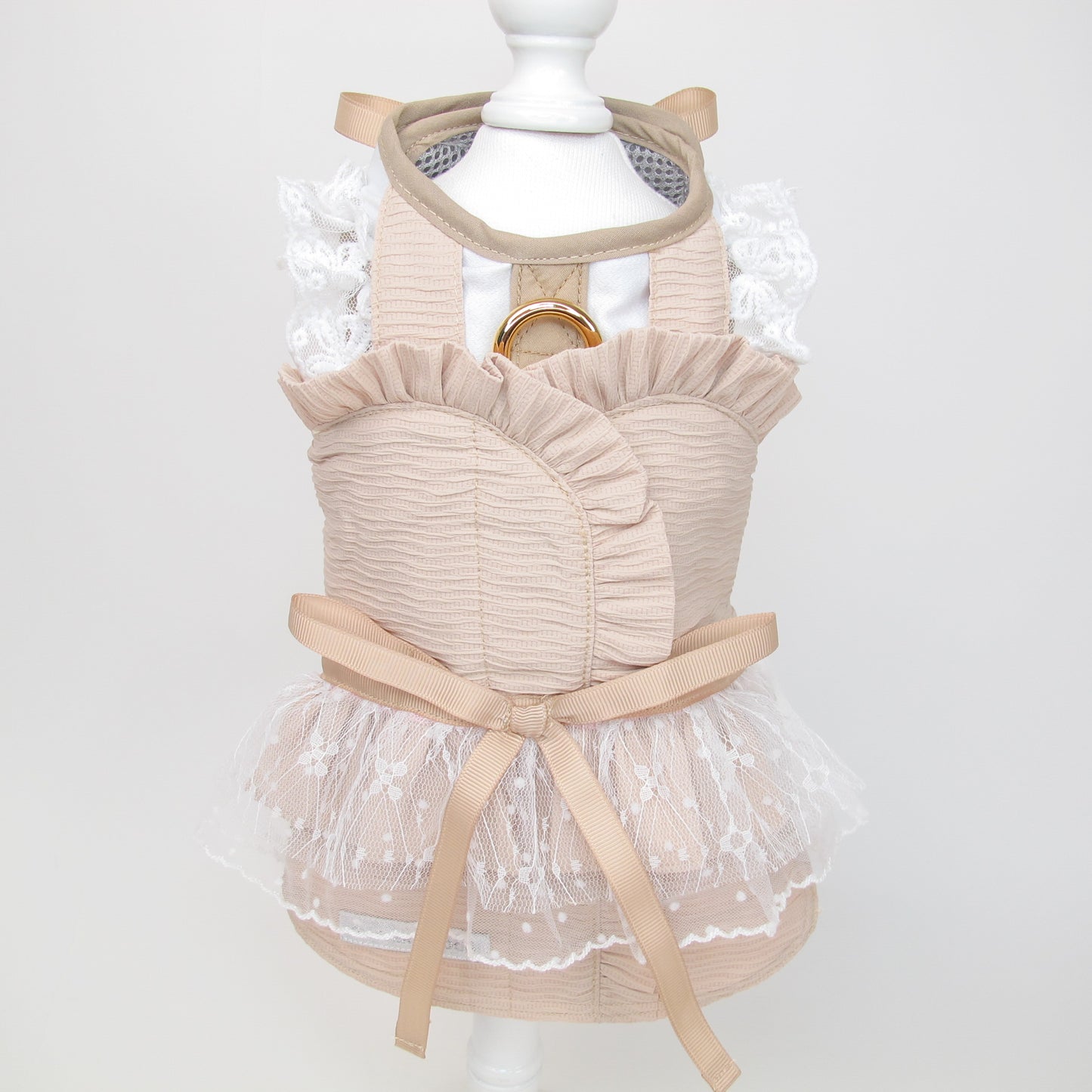 Glitter Pooch Harness ชุดรัดอก สายจูง เสื้อผ้า สุนัข, หมา, แมว, สัตว์เลี้ยง พร้อม สายจูง รุ่น Crème Brûlée