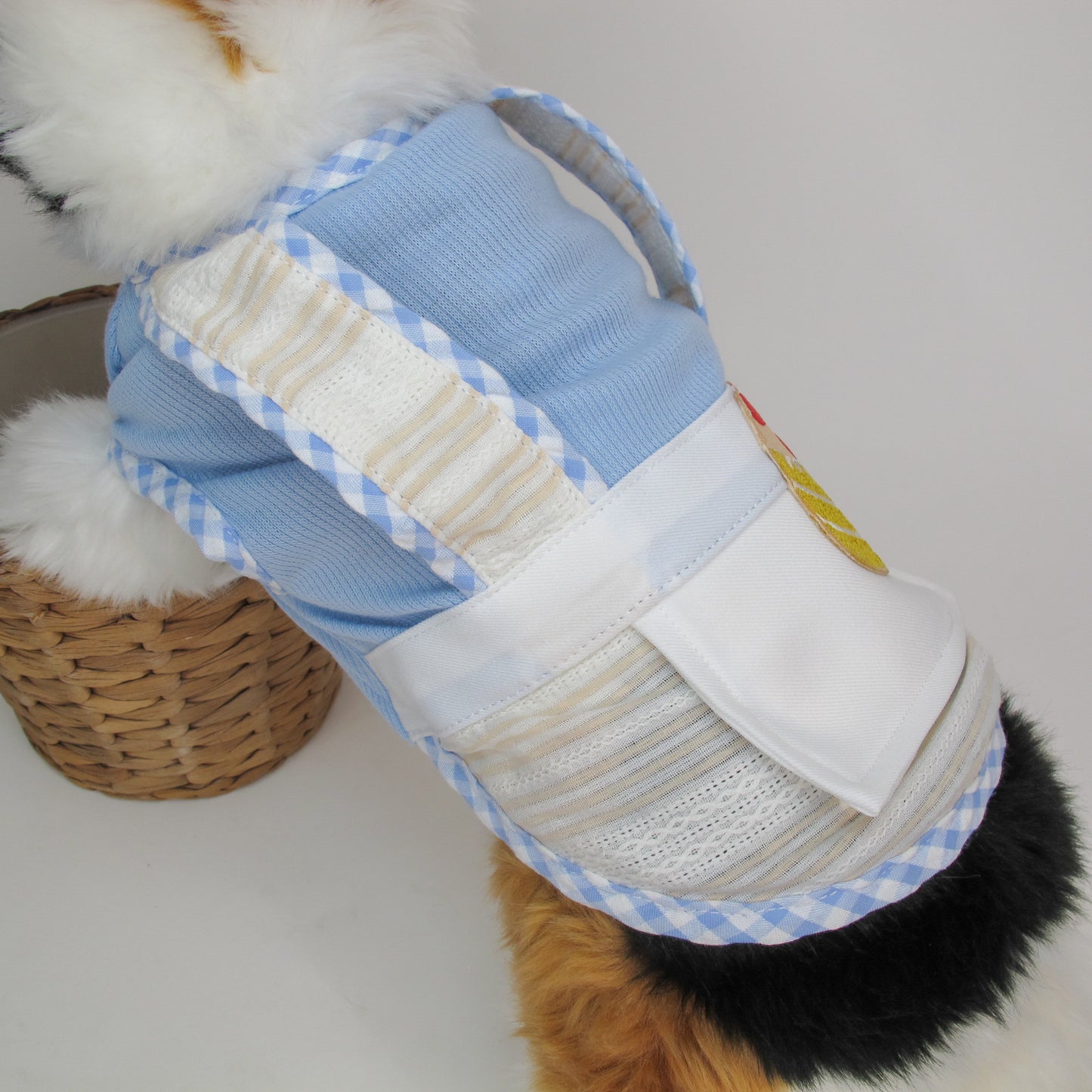Animal-Go-Round เสื้อผ้าเครื่องแต่งกาย สัตว์เลี้ยง, หมา, แมว, สุนัข รุ่น Petit Patisserie - Cake