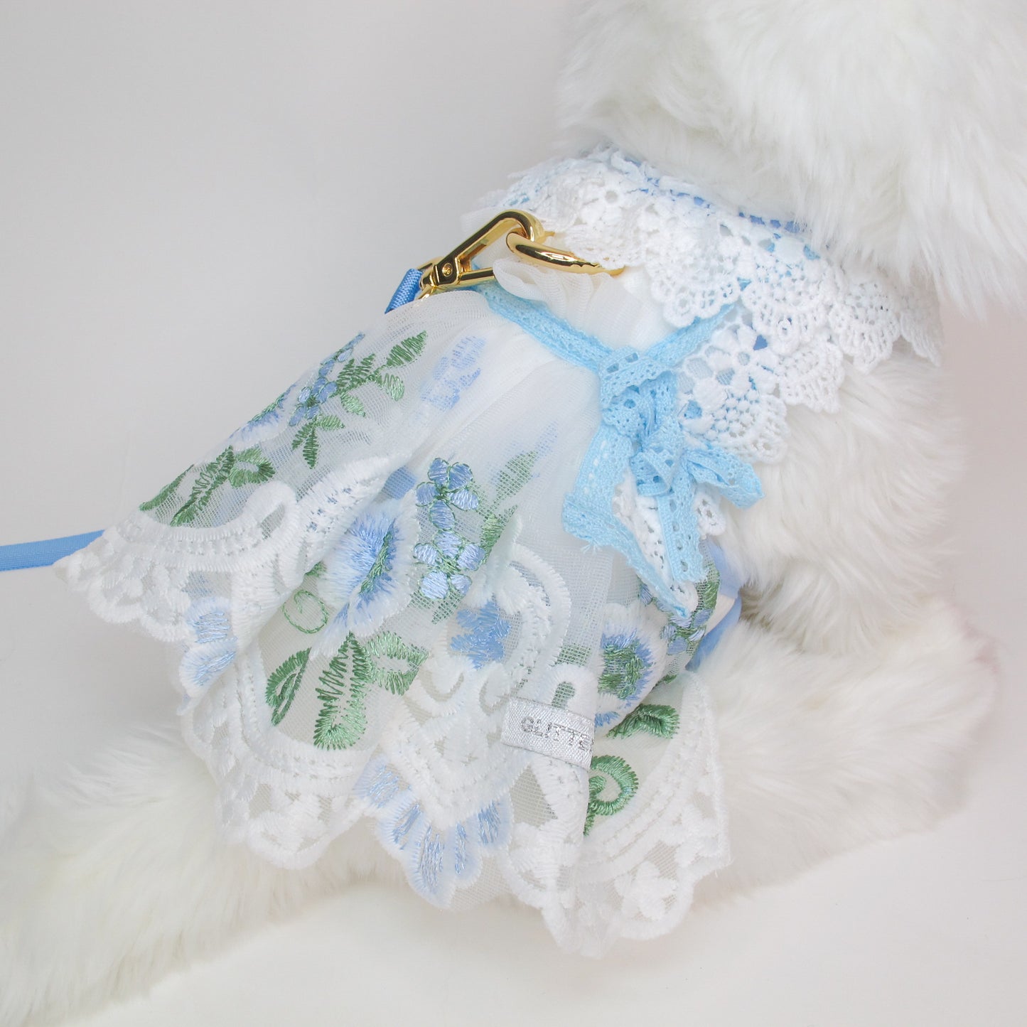 Glitter Pooch Harness ชุดรัดอก สายจูง เสื้อผ้า สุนัข, หมา, แมว, สัตว์เลี้ยง พร้อม สายจูง รุ่น Blue Petal Duchess