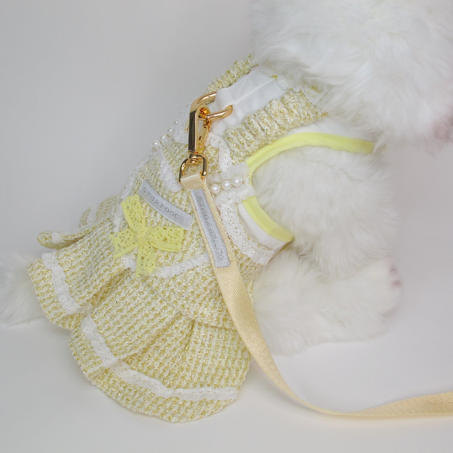 Glitter Pooch Harness ชุดรัดอก สายจูง เสื้อผ้า สุนัข, หมา, แมว, สัตว์เลี้ยง พร้อม สายจูง รุ่น Darling Adore