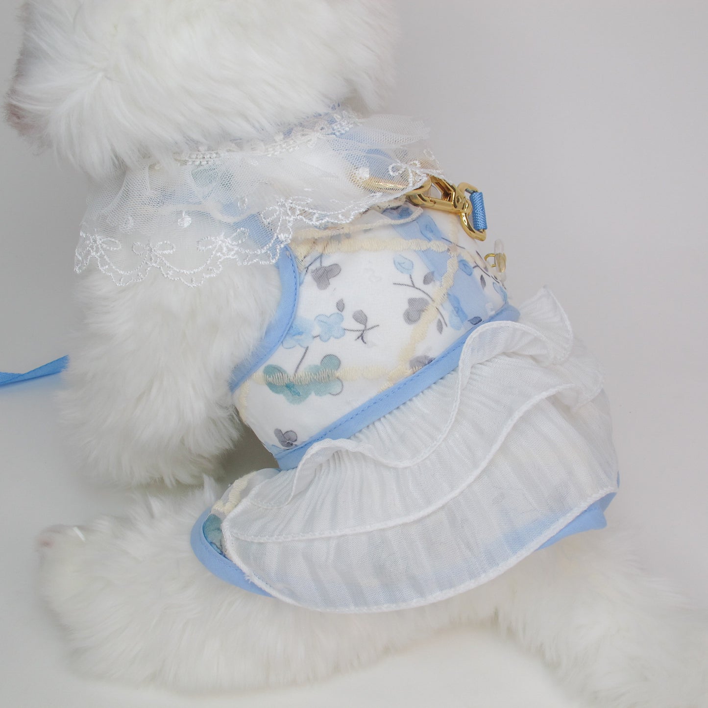 Glitter Pooch Harness ชุดรัดอก สายจูง เสื้อผ้า สุนัข, หมา, แมว, สัตว์เลี้ยง พร้อม สายจูง รุ่น Bluebell Lace