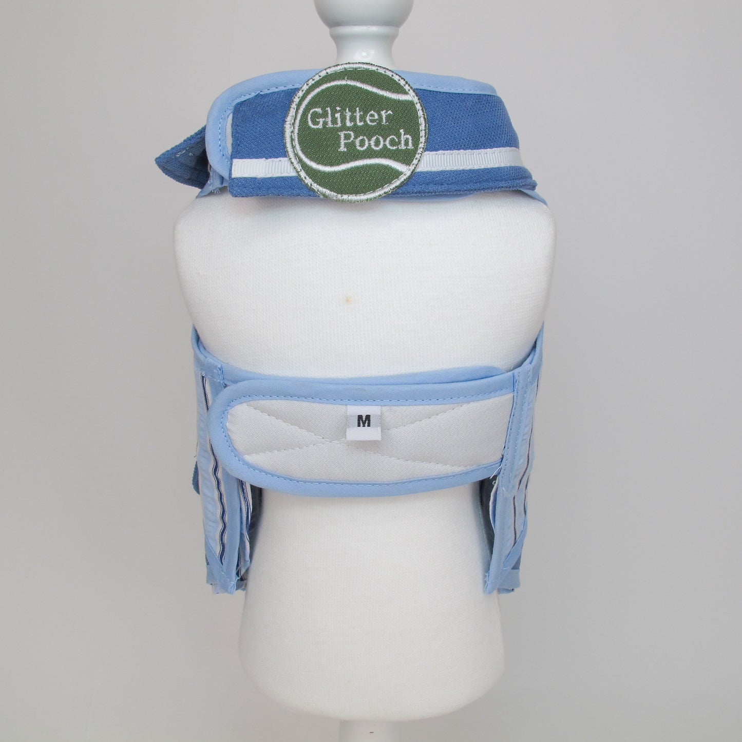 Glitter Pooch Harness ชุดรัดอก สายจูง เสื้อผ้า สุนัข, หมา, แมว, สัตว์เลี้ยง พร้อม สายจูง รุ่น Tennis Club Boy