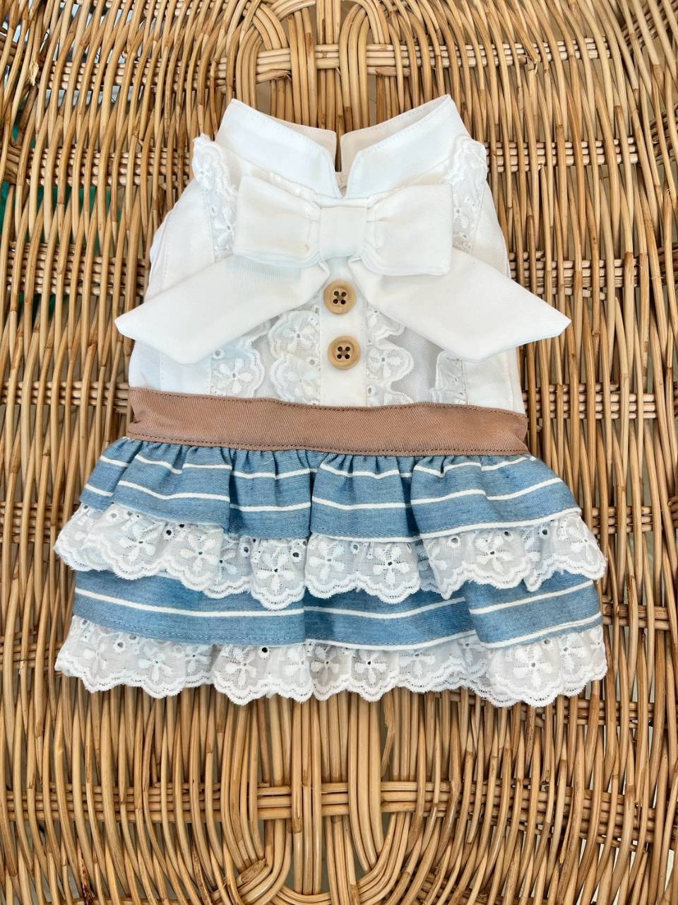 Animal-Go-Round เสื้อผ้าเครื่องแต่งกาย สัตว์เลี้ยง, หมา, แมว, สุนัข รุ่น Honey Saddle