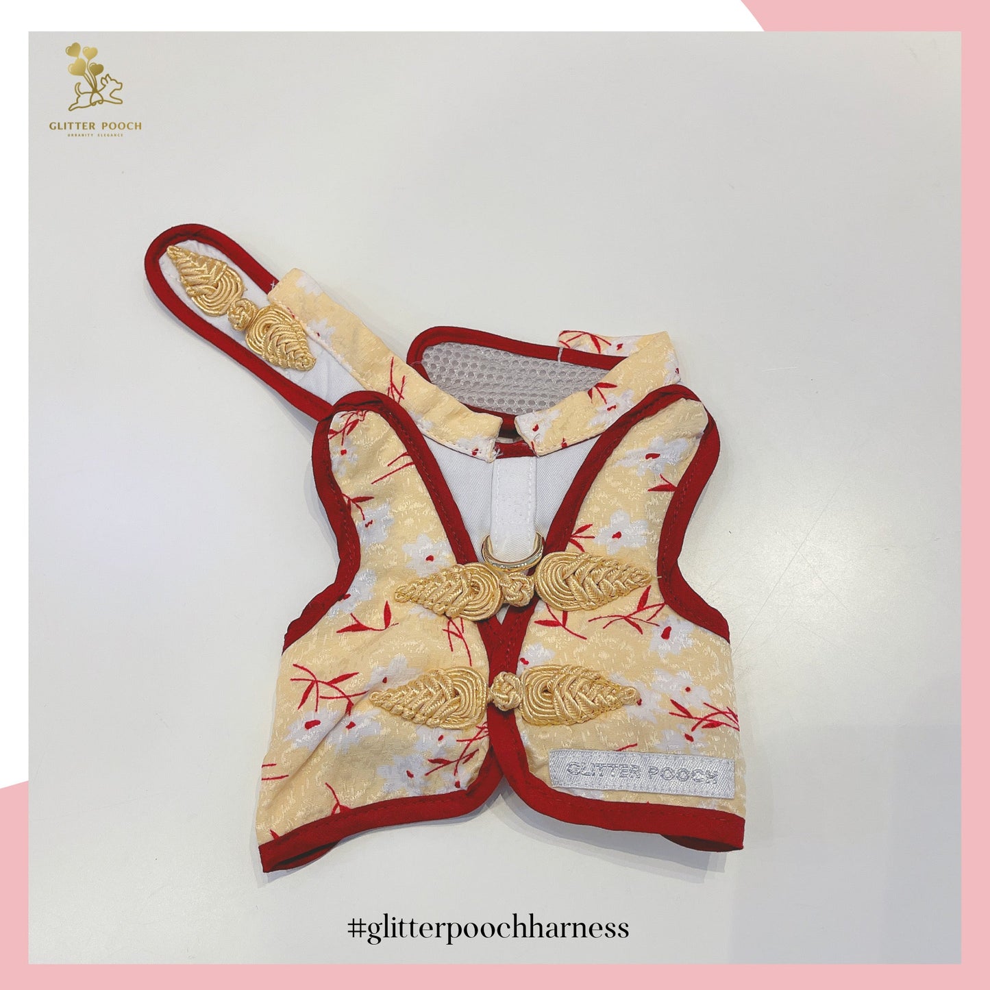 Glitter Pooch ชุดรัดอก สายจูง เสื้อผ้า สุนัข, หมา, แมว, สัตว์เลี้ยง พร้อม สายจูง รุ่น Chinese Plum Blossom