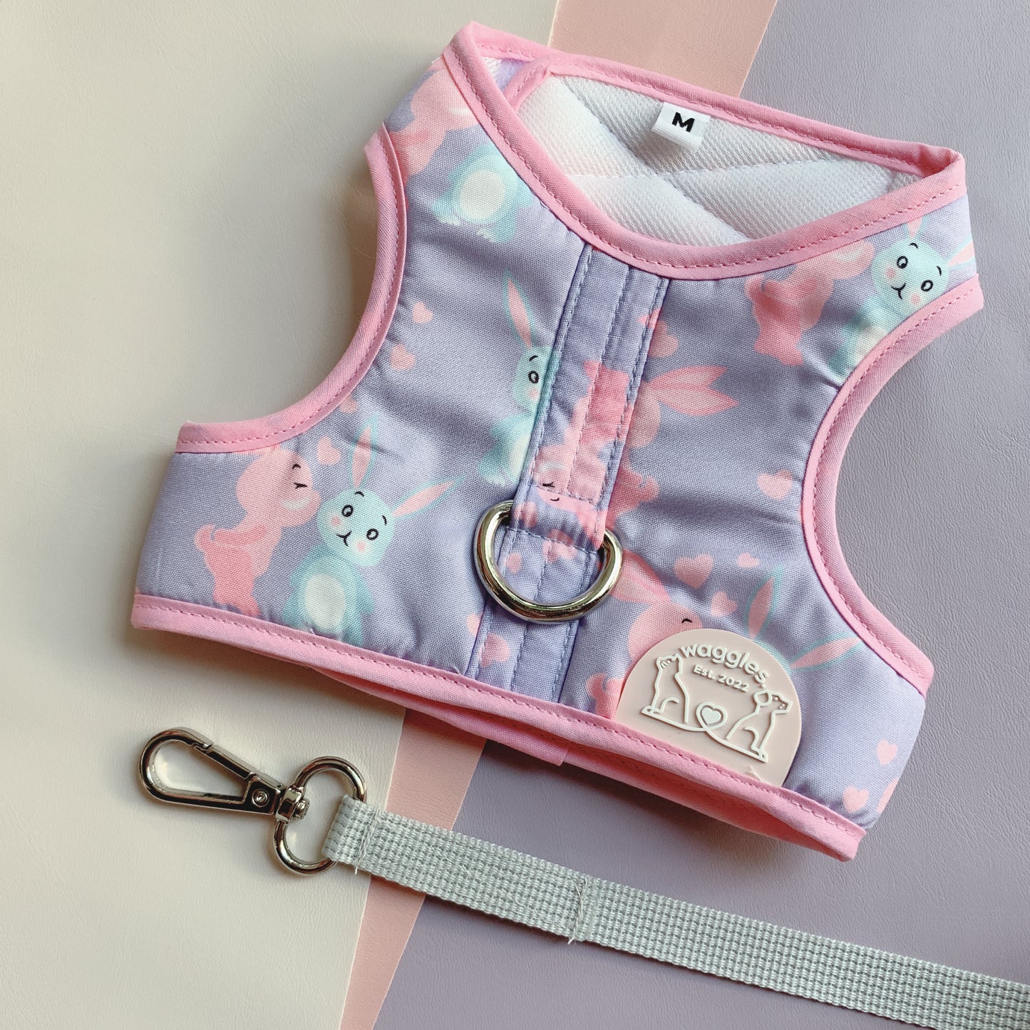 Waggles Lover Rabitto Purple เสื้อผ้า ชุดรัดอก สายจูง สุนัข, หมา, แมว, สัตว์เลี้ยง ขนาดเล็ก - ขนาดกลาง พร้อม สายจูง