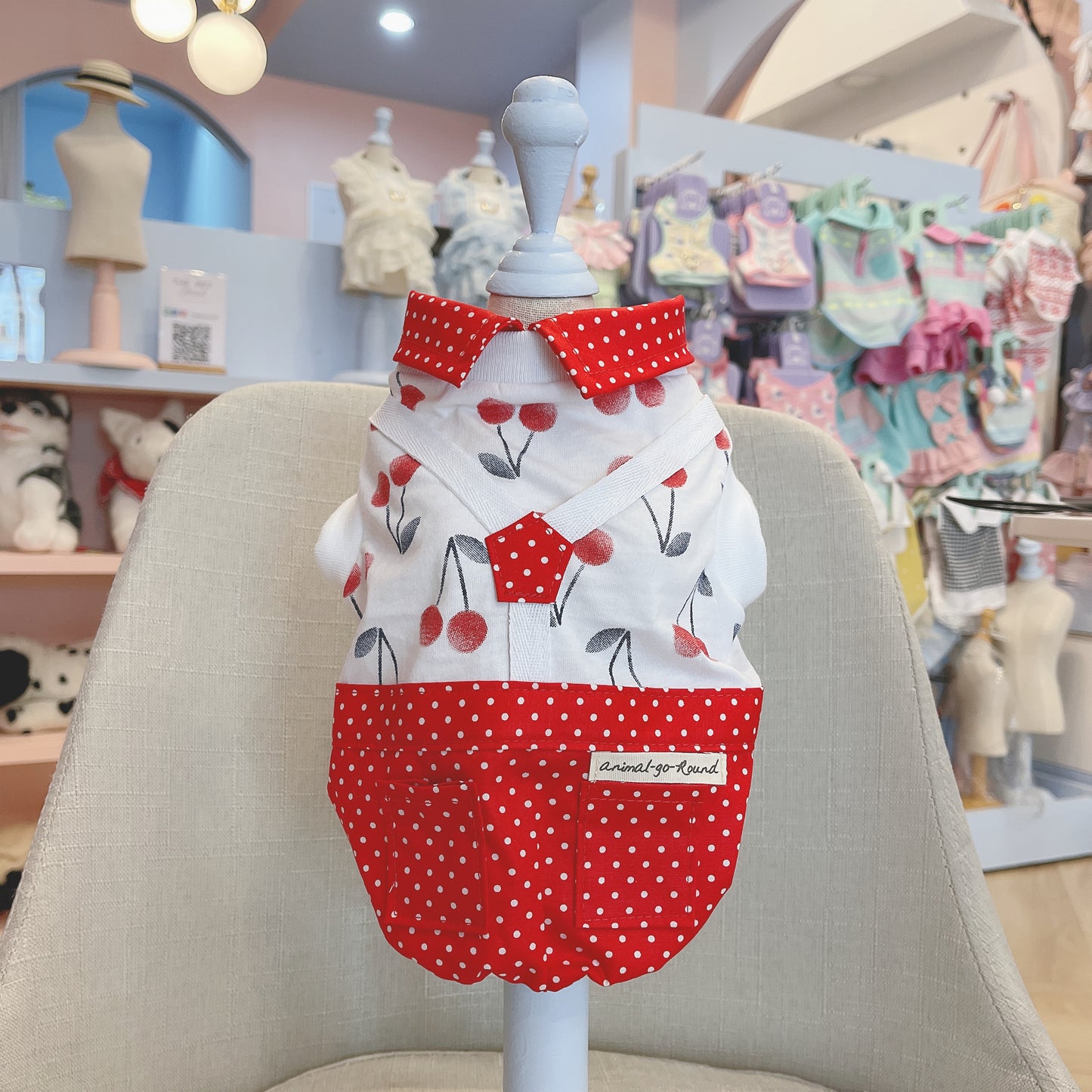 Animal-Go-Round เสื้อผ้าเครื่องแต่งกาย สัตว์เลี้ยง, หมา, แมว, สุนัข รุ่น Cherry Dot Boy