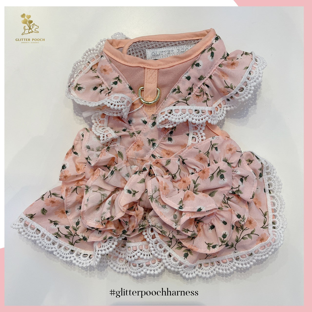 Glitter Pooch ชุดรัดอก สายจูง เสื้อผ้า สุนัข, หมา, แมว, สัตว์เลี้ยง พร้อม สายจูง รุ่น Lolita in Bloom Pink